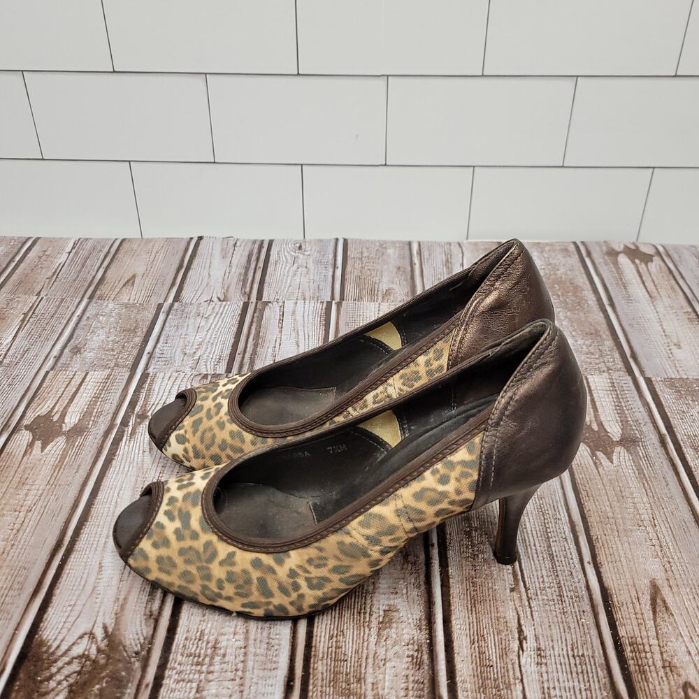 Donald J Pliner Couture Womens 7.5 Leopard Print Leather Heels Slip On